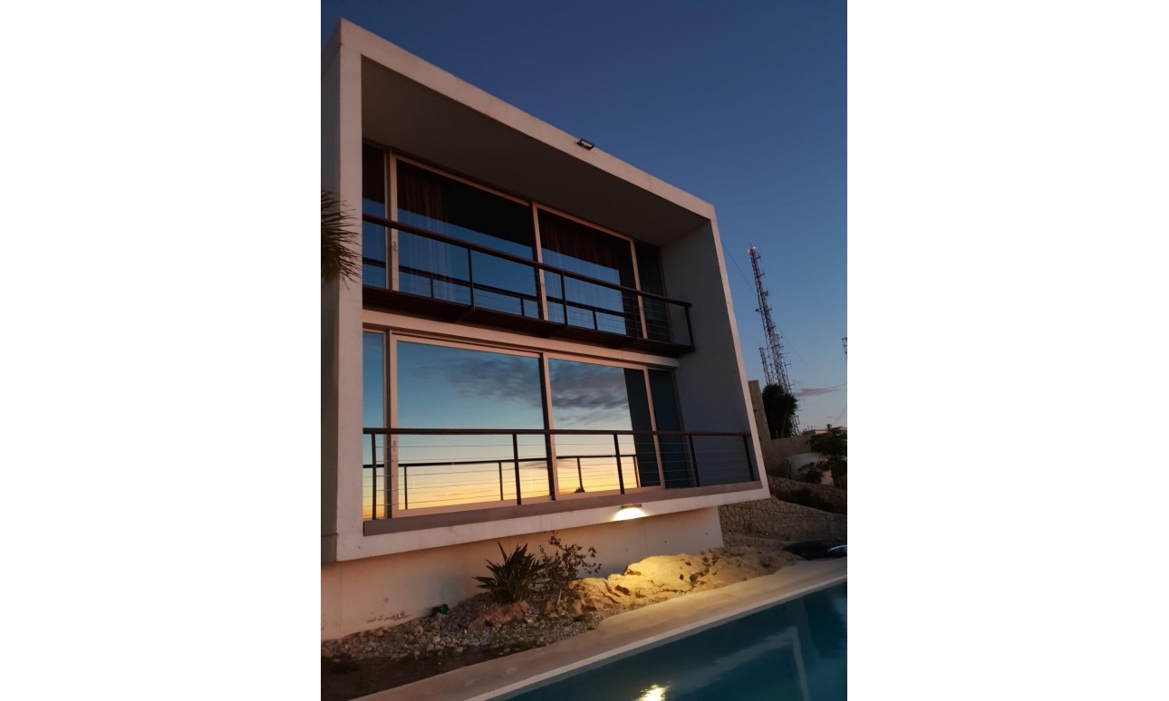 Resale - Villa - Benidorm - Benidorm Centro