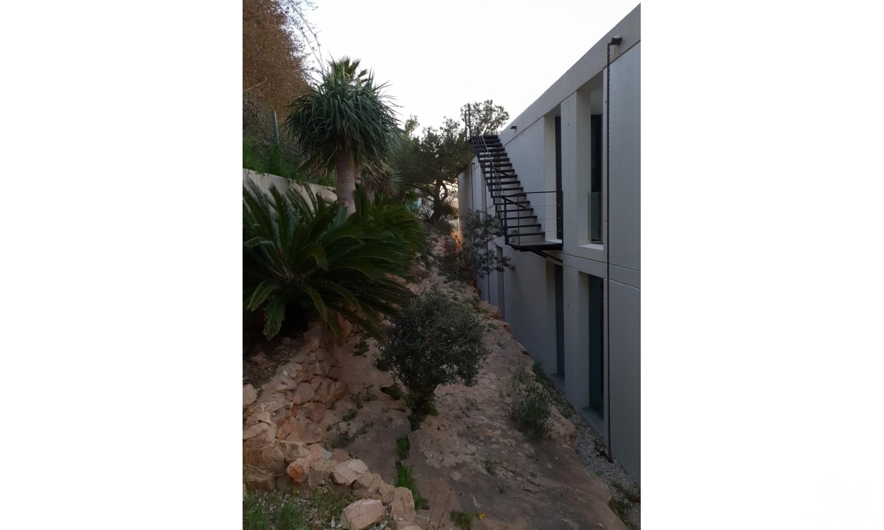 Resale - Villa - Benidorm - Benidorm Centro