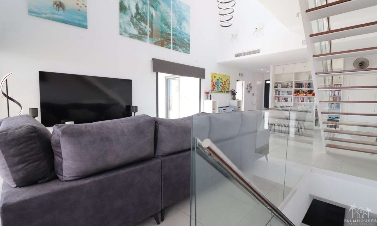 Resale - Villa - Benijofar