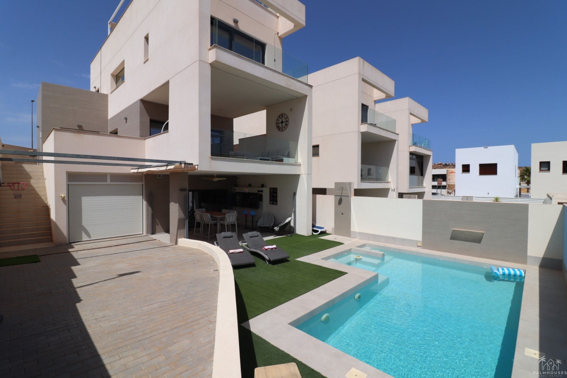 Resale - Villa - Benijofar