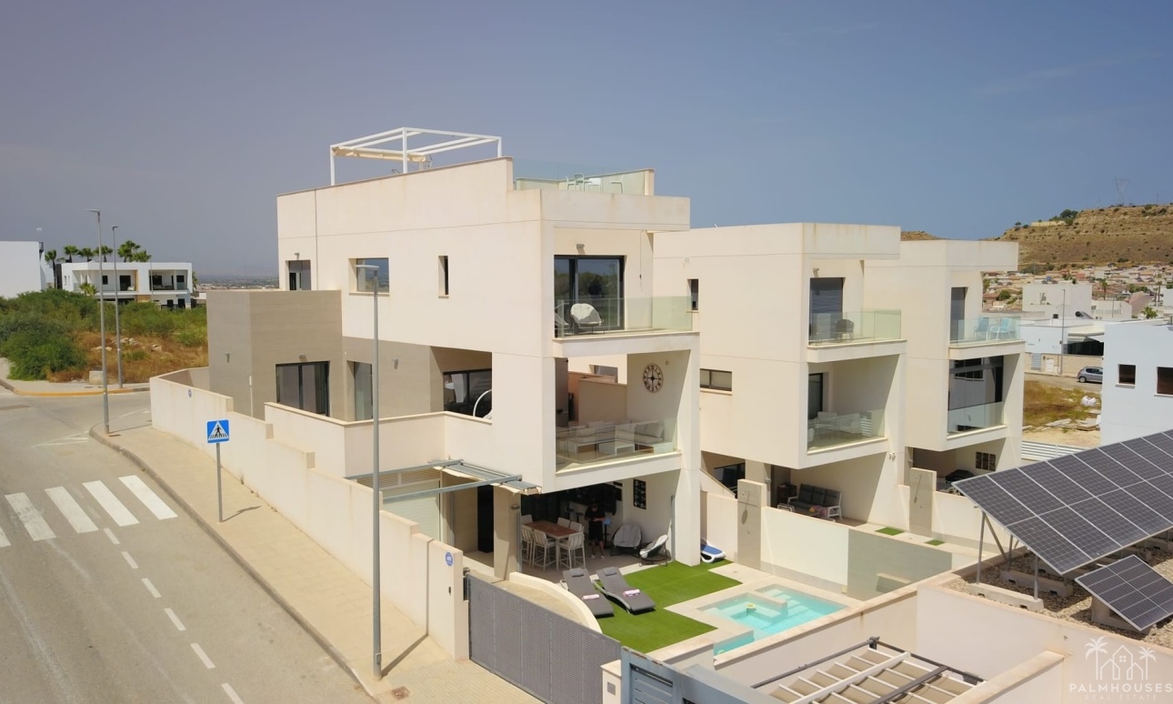 Resale - Villa - Benijofar