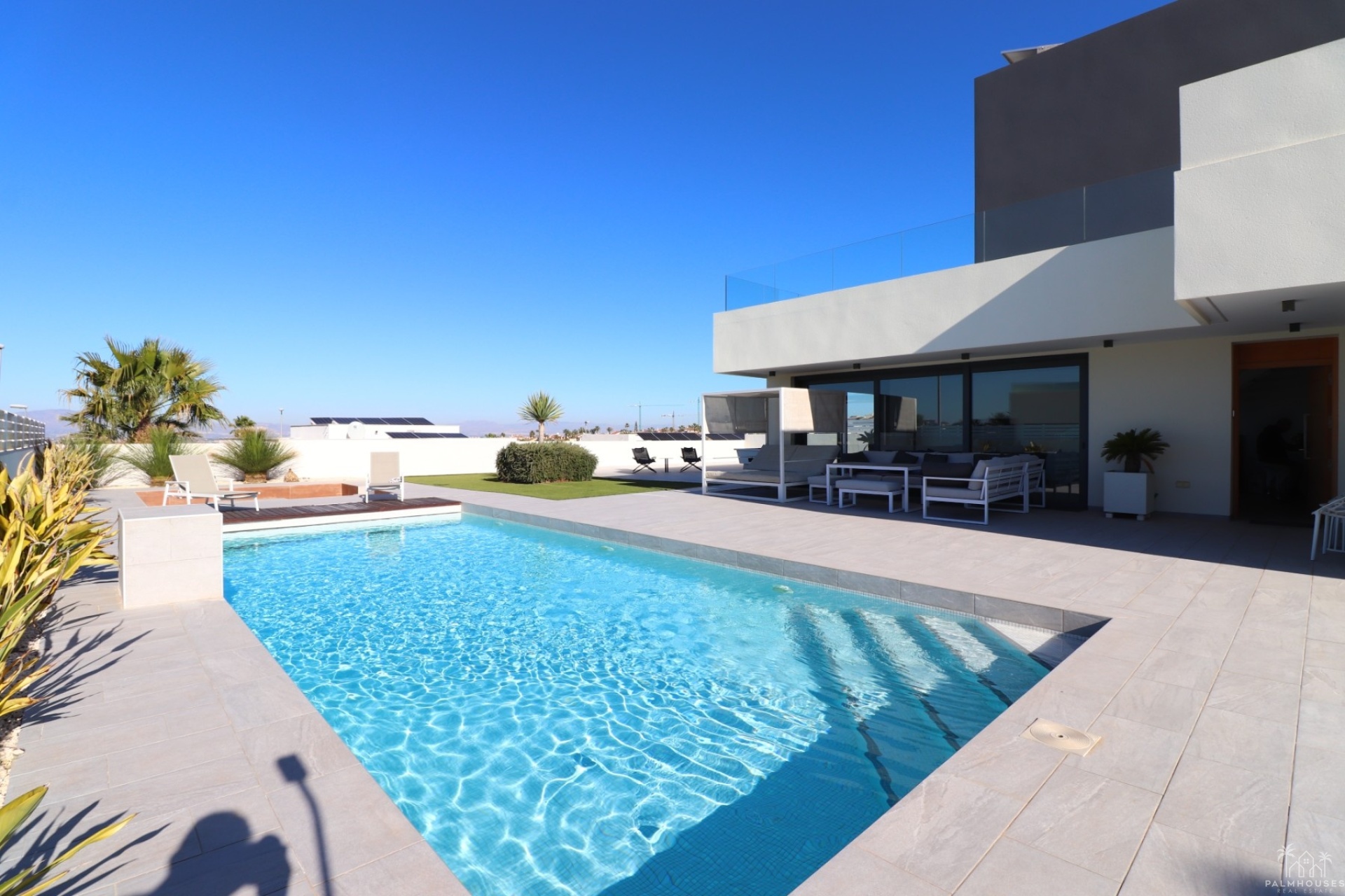 Resale - Villa - Benimar