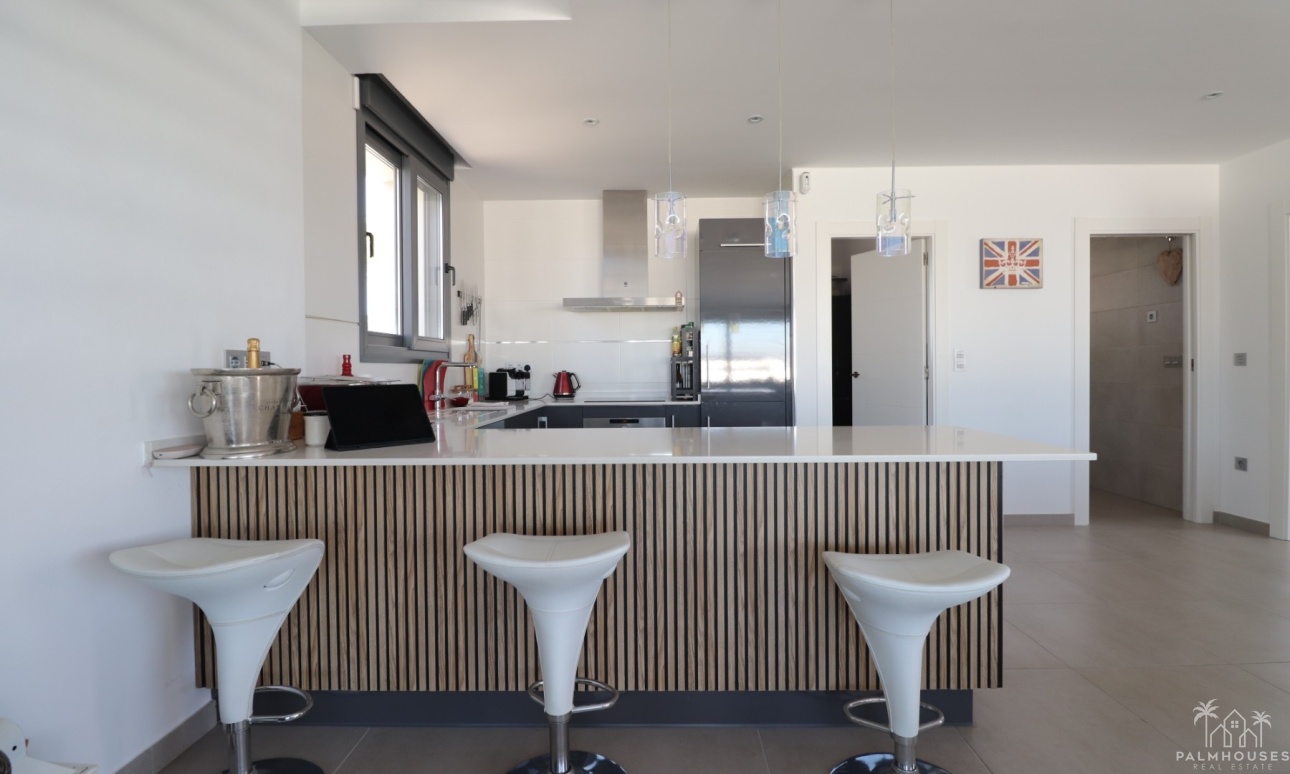 Resale - Villa - Benimar