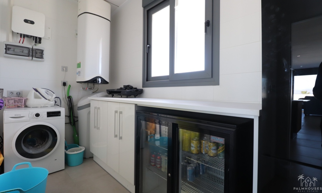 Resale - Villa - Benimar