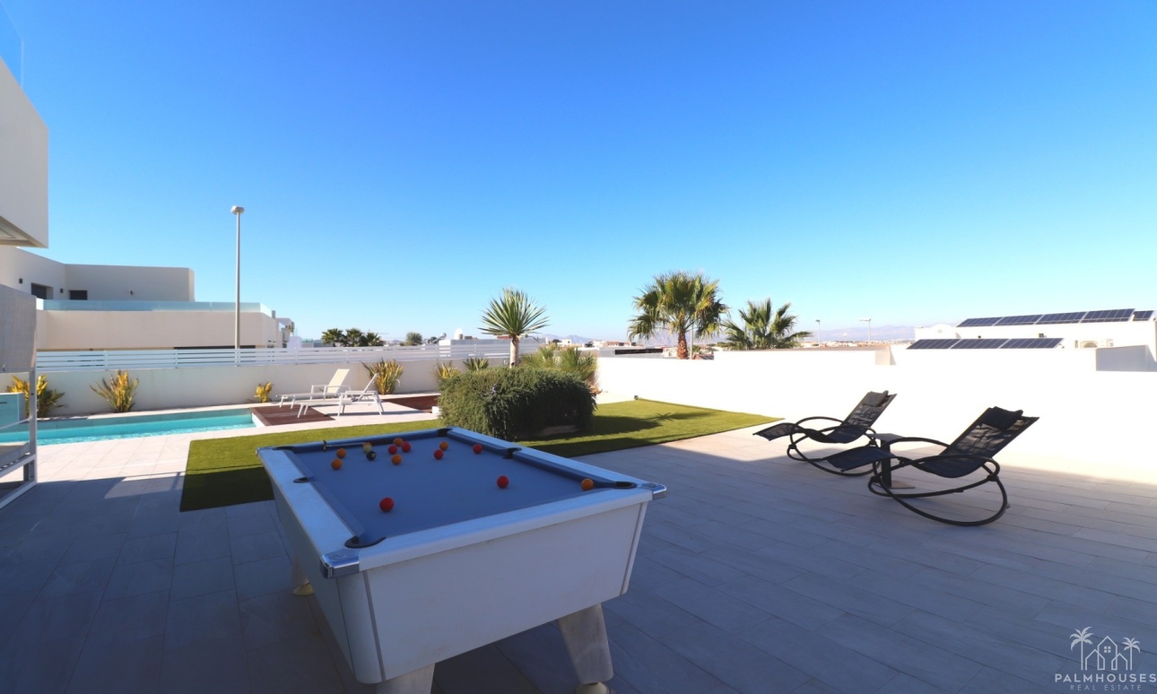 Resale - Villa - Benimar