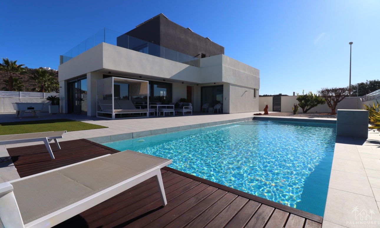 Resale - Villa - Benimar