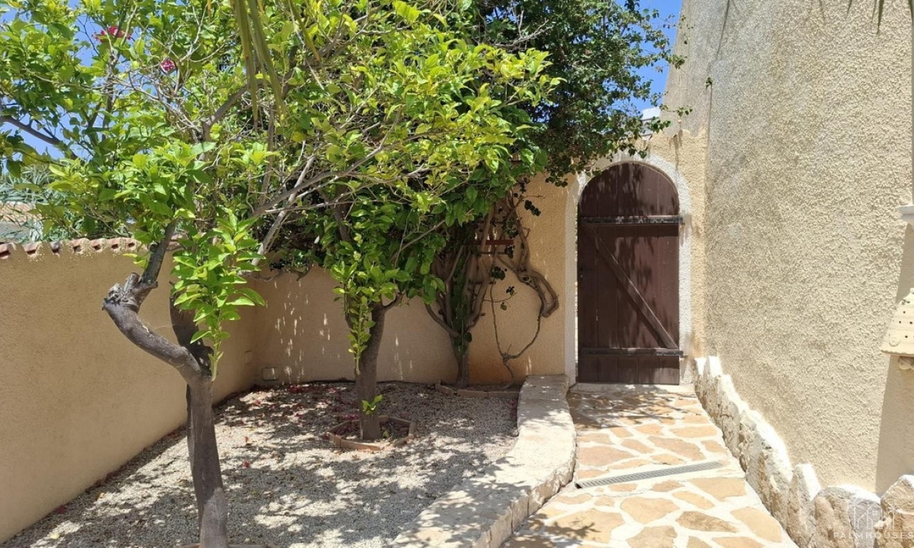 Resale - Villa - Benissa - Benissa Centro