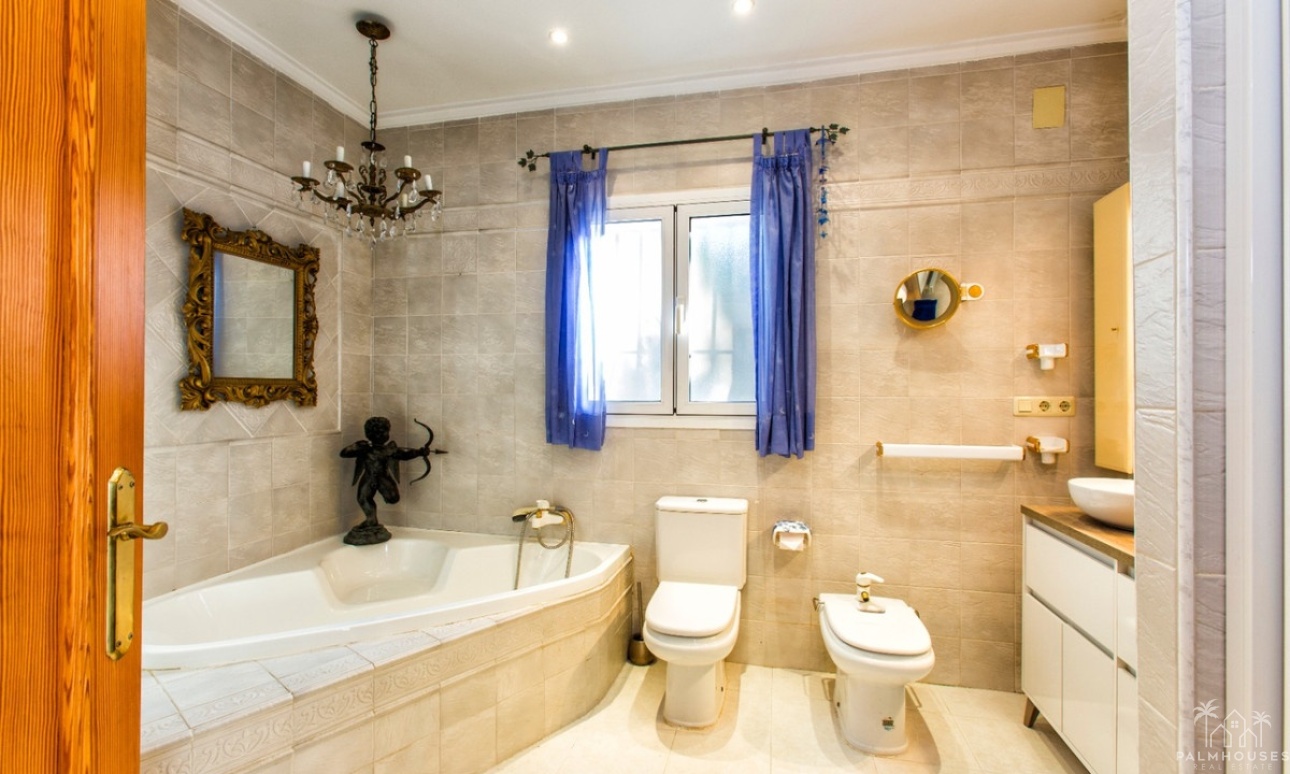 Resale - Villa - Benissa - Benissa Centro