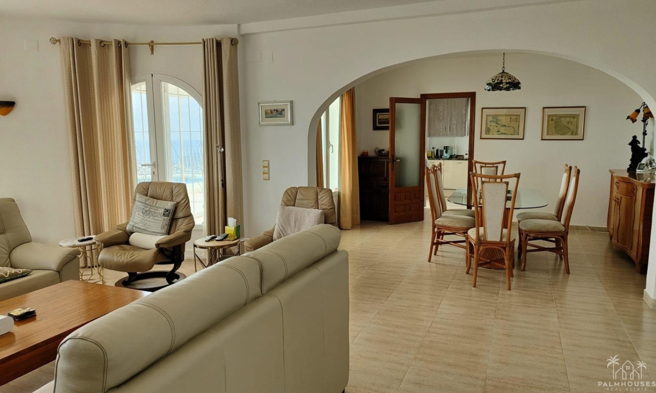 Resale - Villa - Benitachell - Benitachell Centro