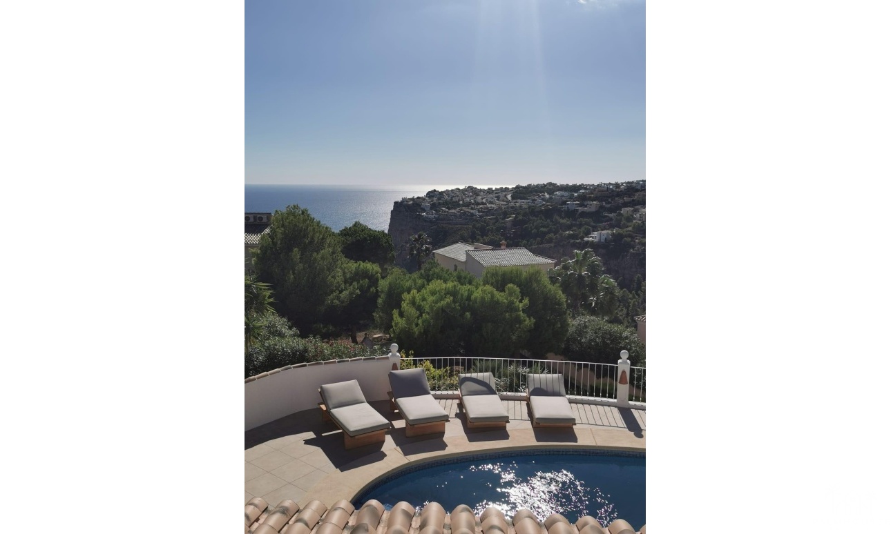 Resale - Villa - Benitachell - Benitachell Centro