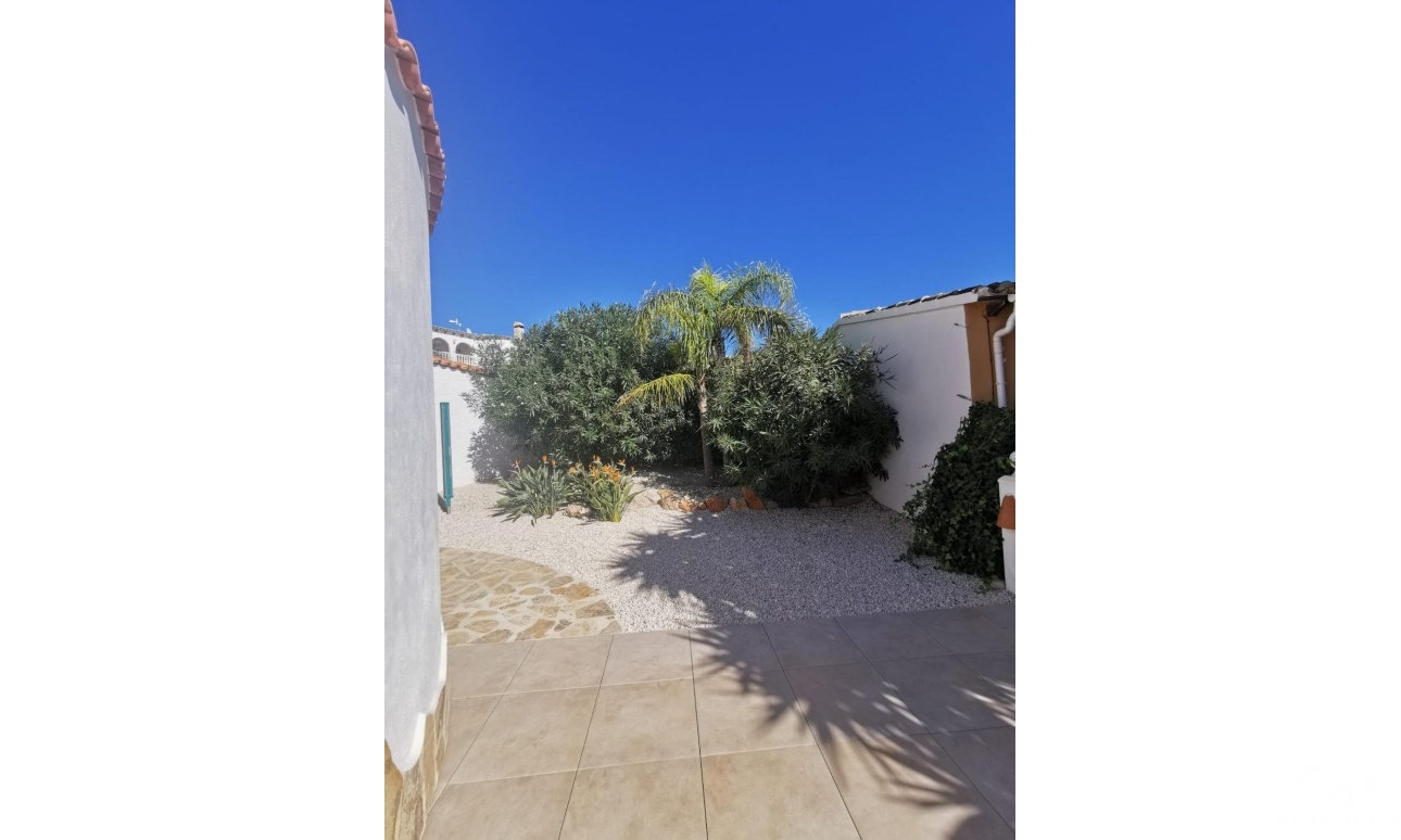 Resale - Villa - Benitachell - Benitachell Centro