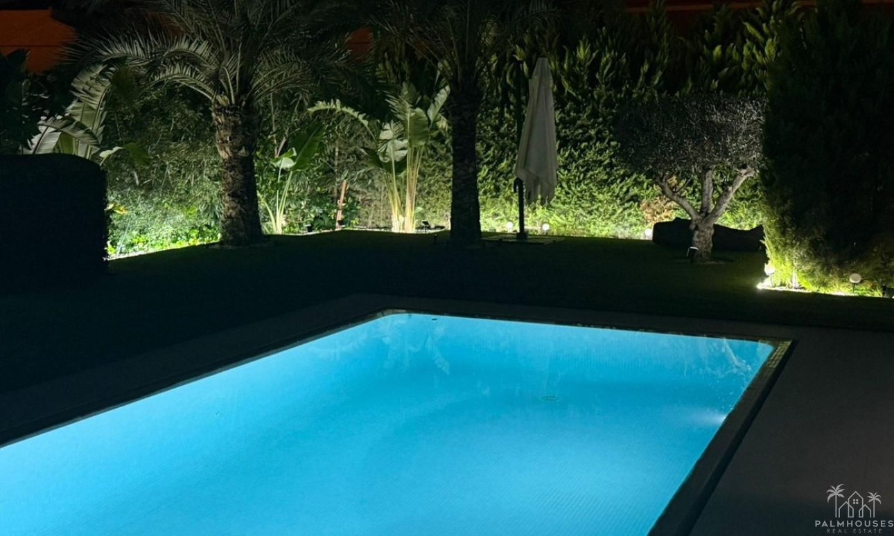 Resale - Villa - Calpe - Calpe Centro
