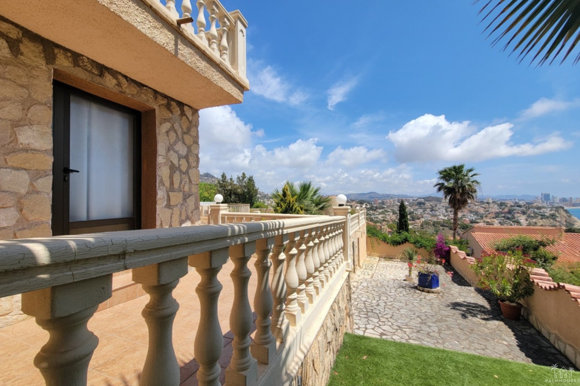 Resale - Villa - Calpe - Calpe Centro