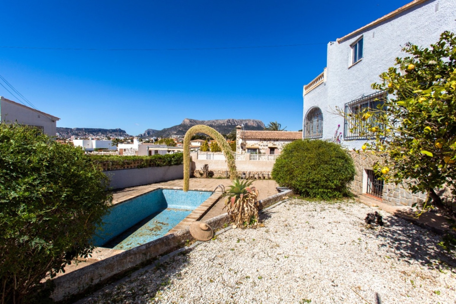 Resale - Villa - Calpe - Calpe Centro