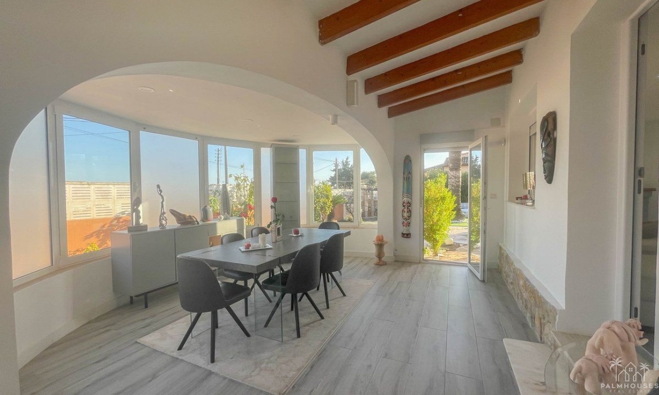 Resale - Villa - Calpe - Calpe Centro