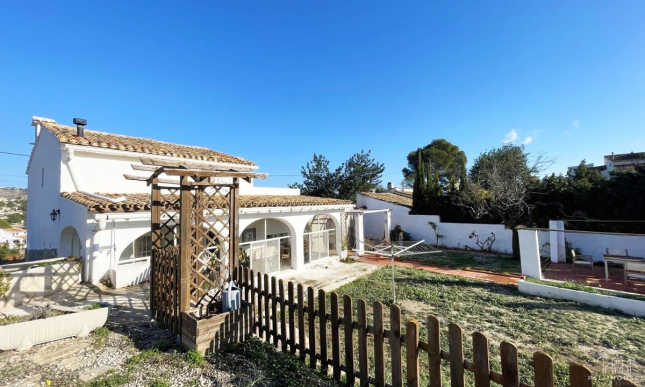 Resale - Villa - Calpe - Calpe Centro