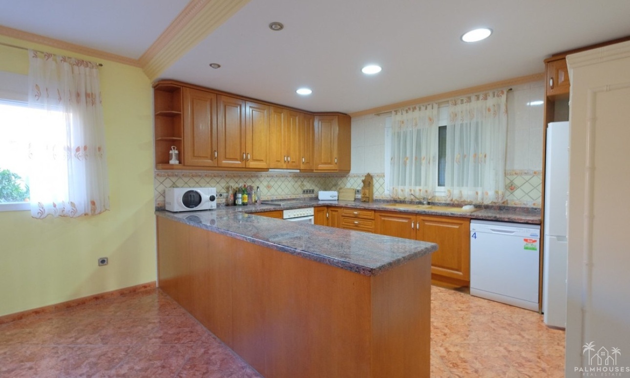 Resale - Villa - Calpe - Calpe Centro