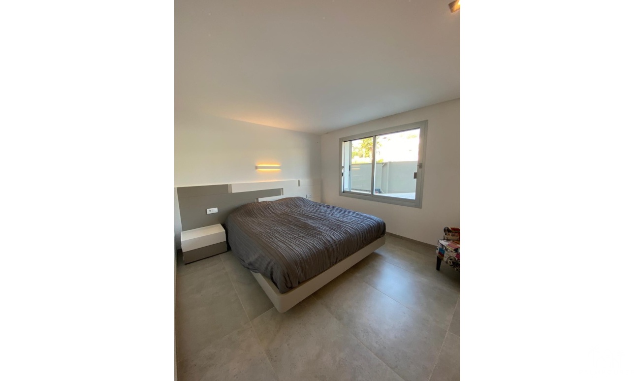 Resale - Villa - Calpe - Calpe Centro