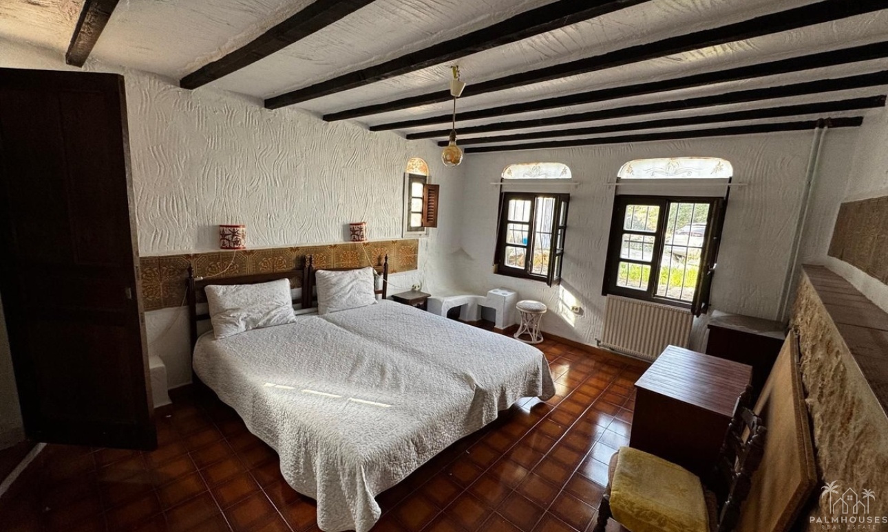 Resale - Villa - Calpe - Calpe Centro