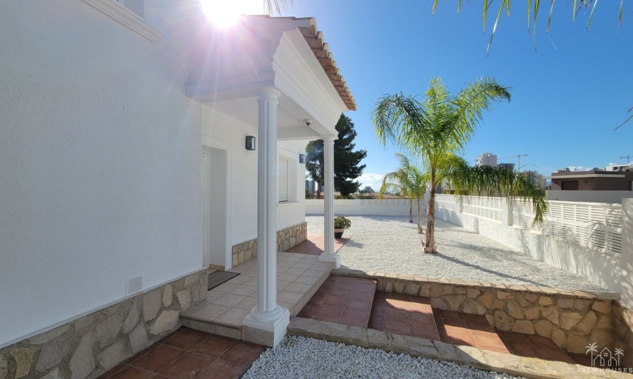 Resale - Villa - Calpe - Calpe Centro