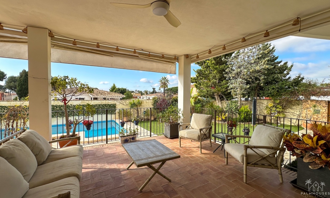 Resale - Villa - Campoamor - Costa Blanca