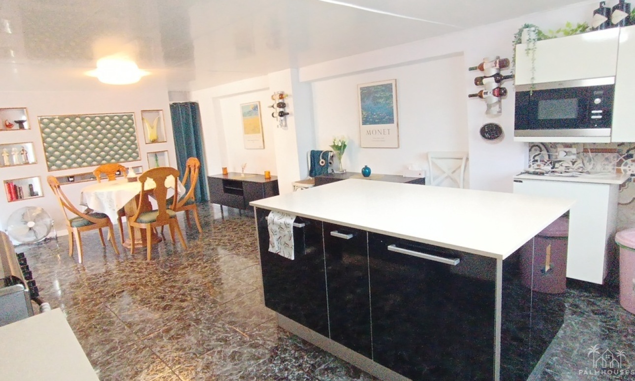 Resale - Villa - Canadas De San Pedro - Inland
