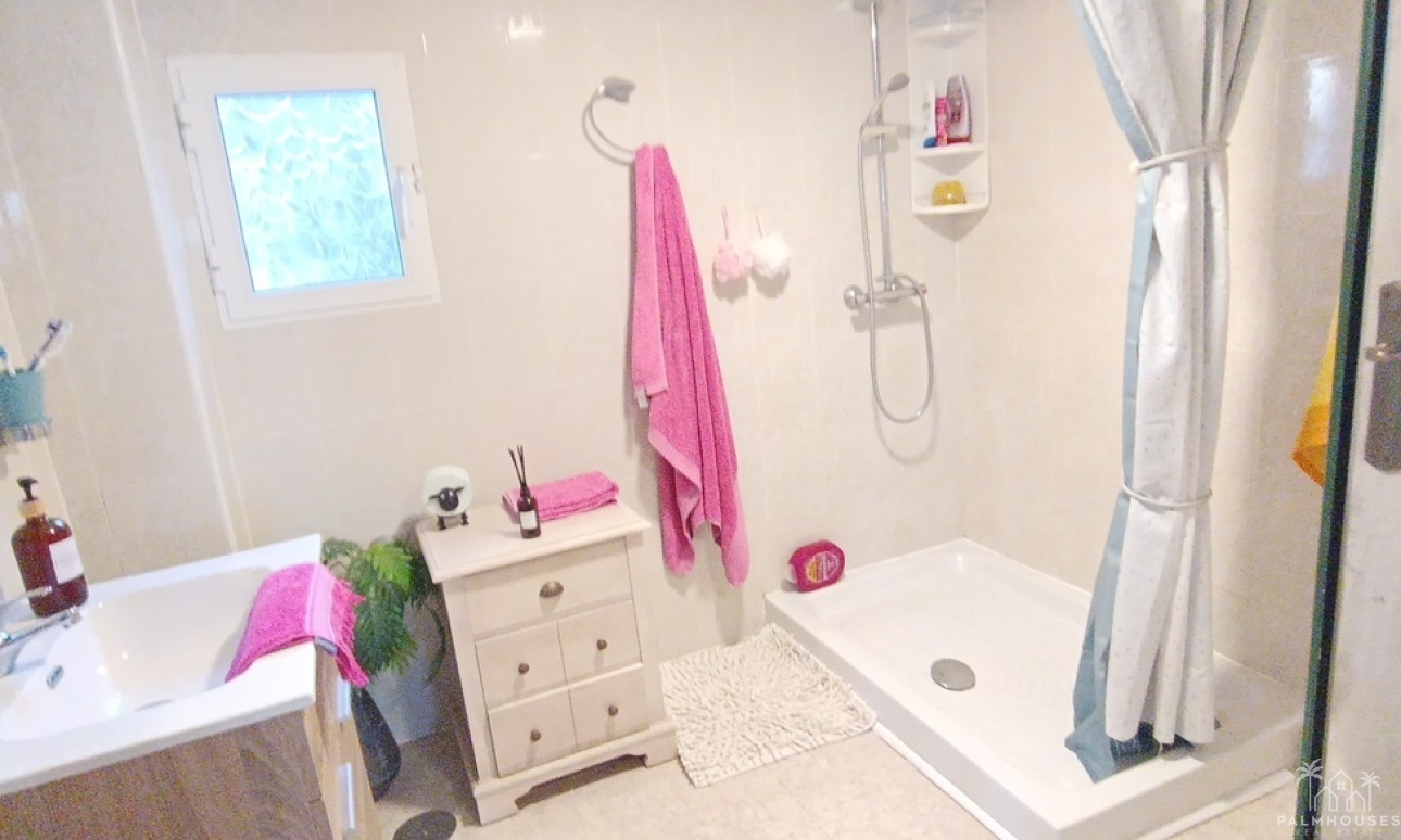 Resale - Villa - Canadas De San Pedro - Inland