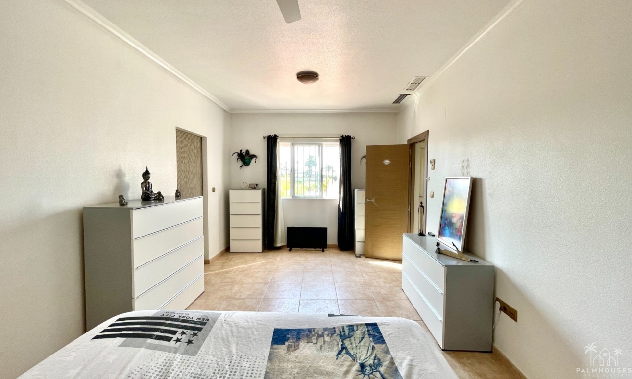 Resale - Villa - Catral - Costa Blanca