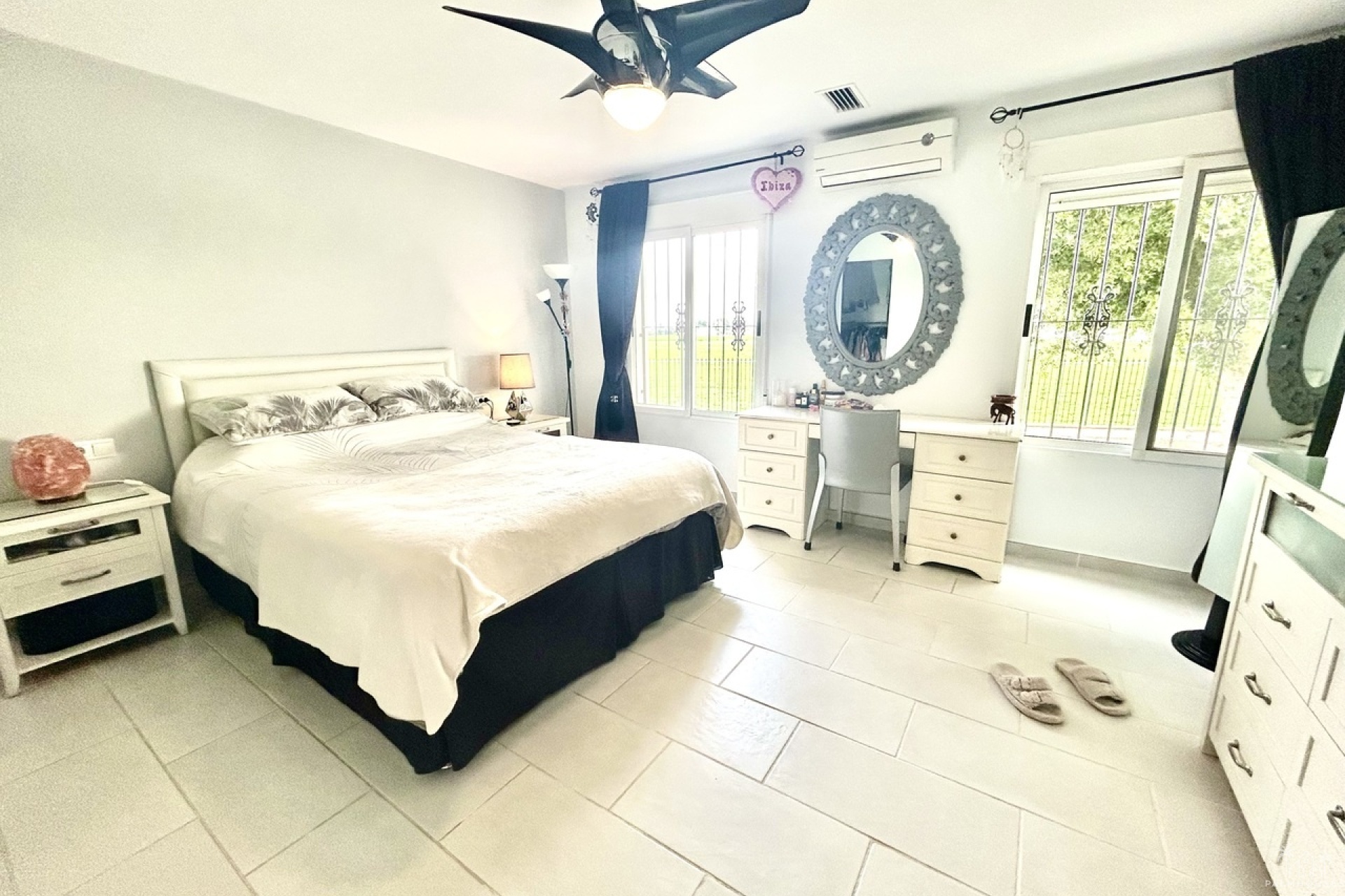 Resale - Villa - Catral - Costa Blanca