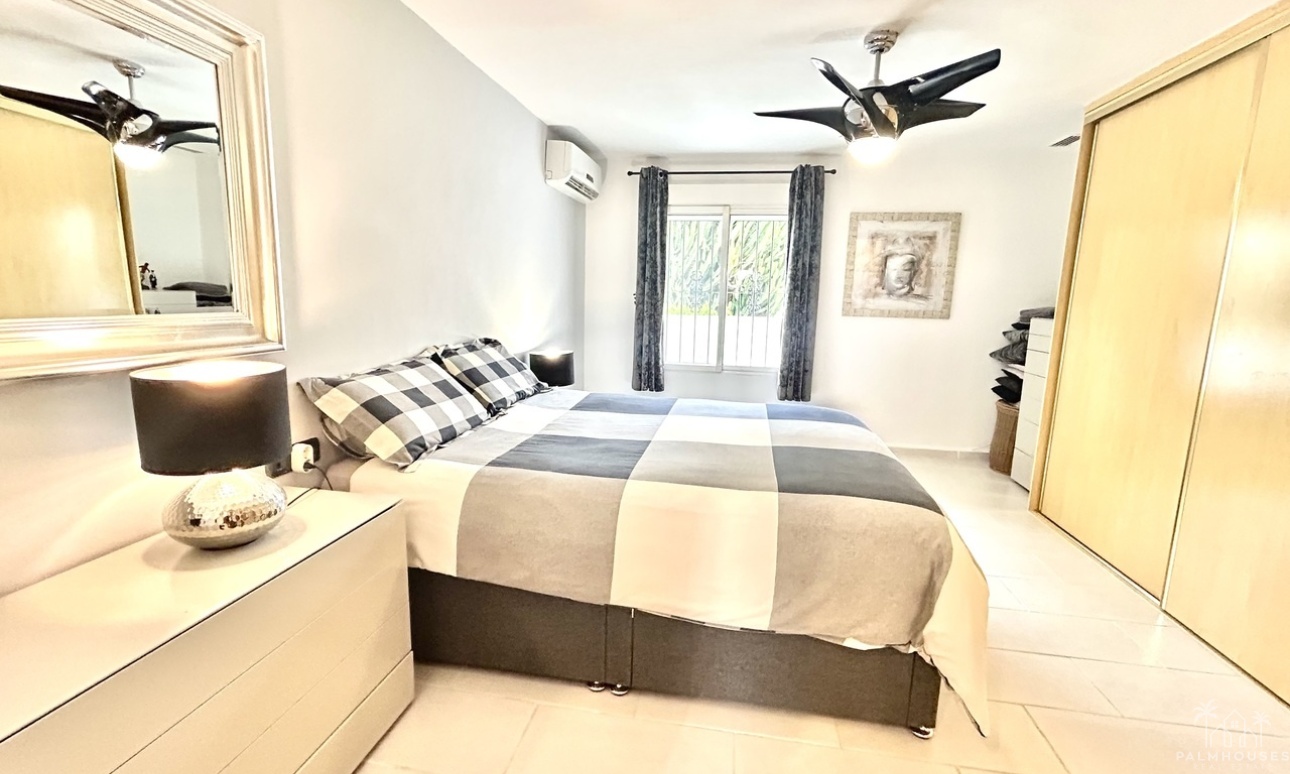 Resale - Villa - Catral - Costa Blanca