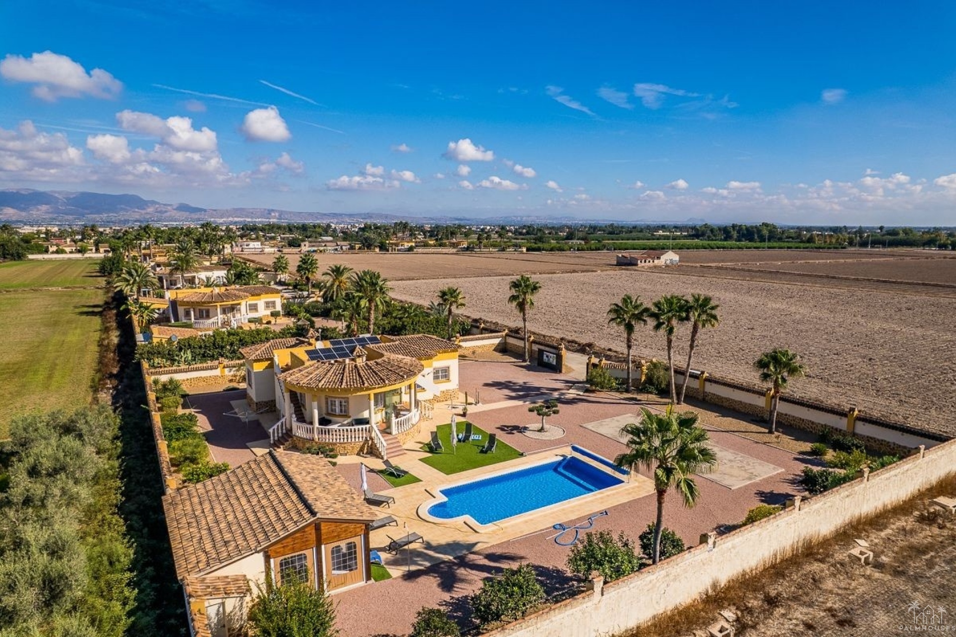 Resale - Villa - Catral - Costa Blanca