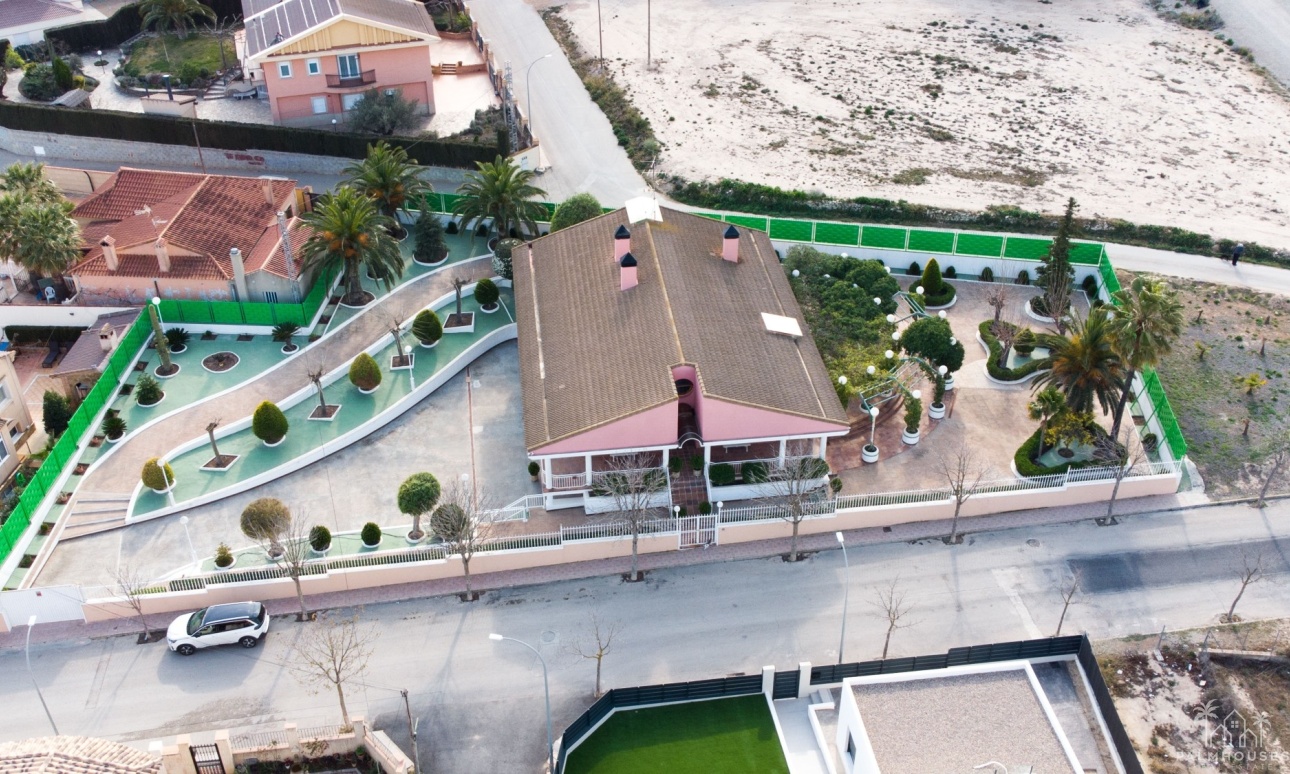 Resale - Villa - Caudete - Inland