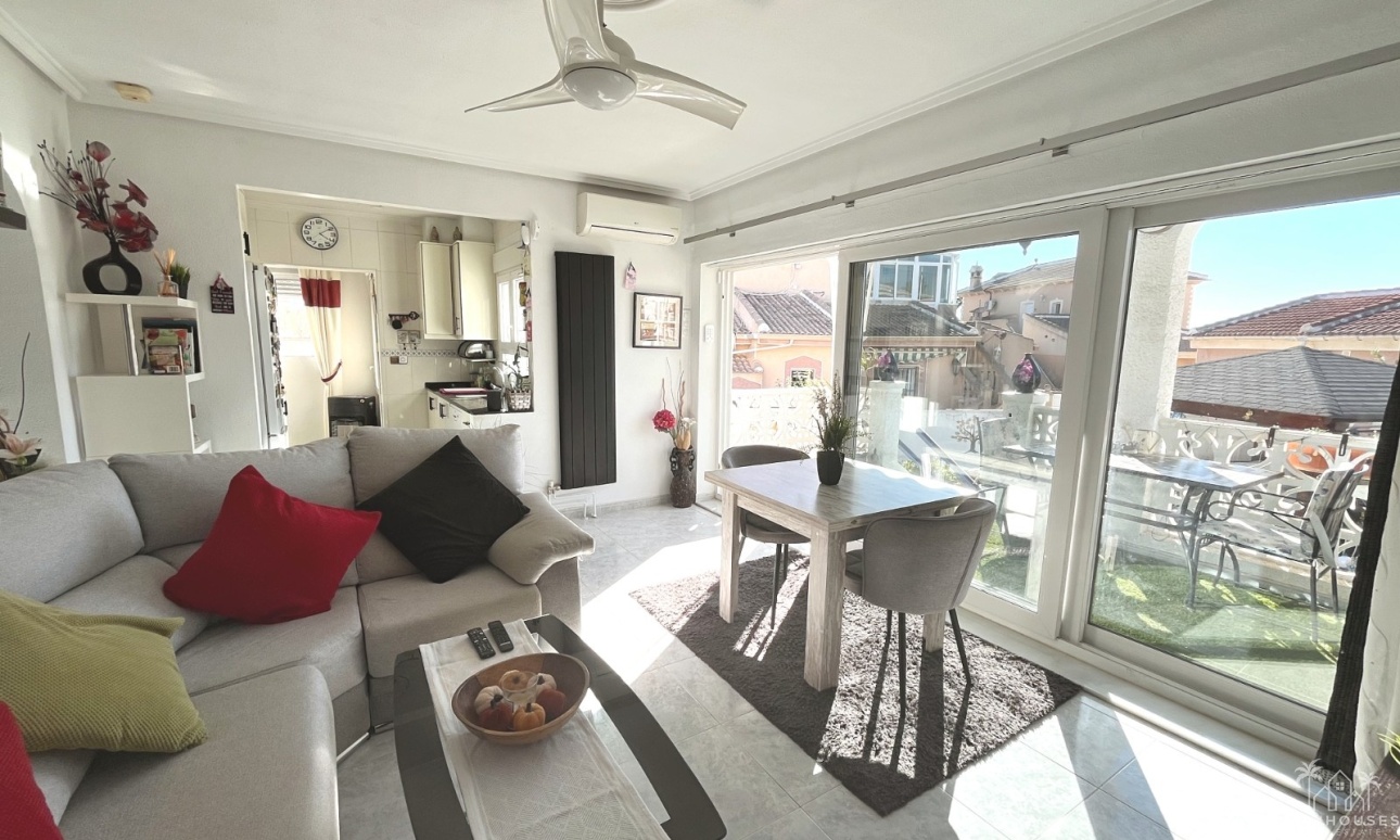 Resale - Villa - Ciudad Quesada