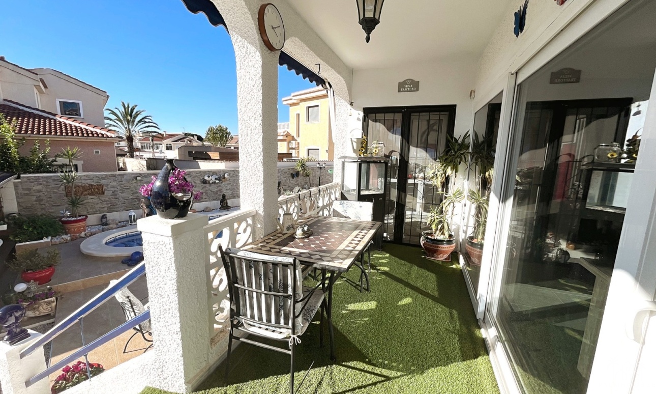 Resale - Villa - Ciudad Quesada
