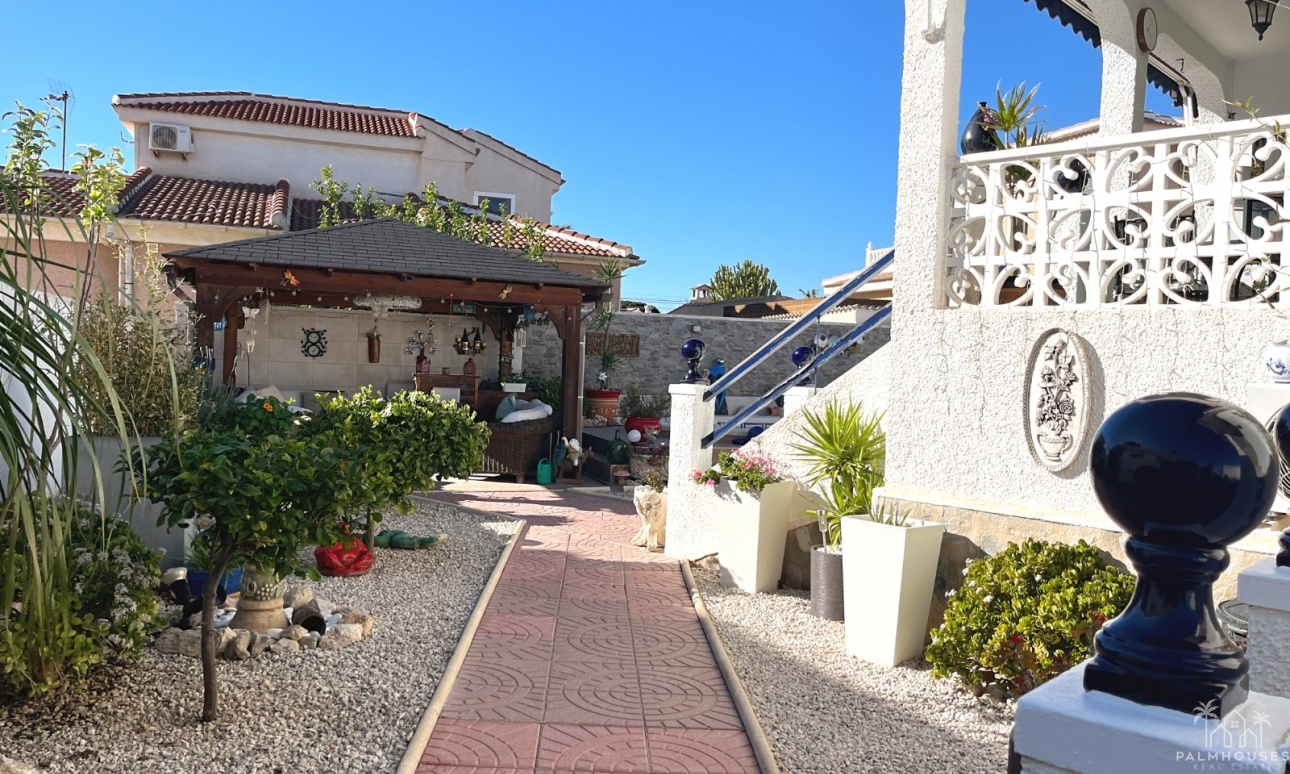 Resale - Villa - Ciudad Quesada
