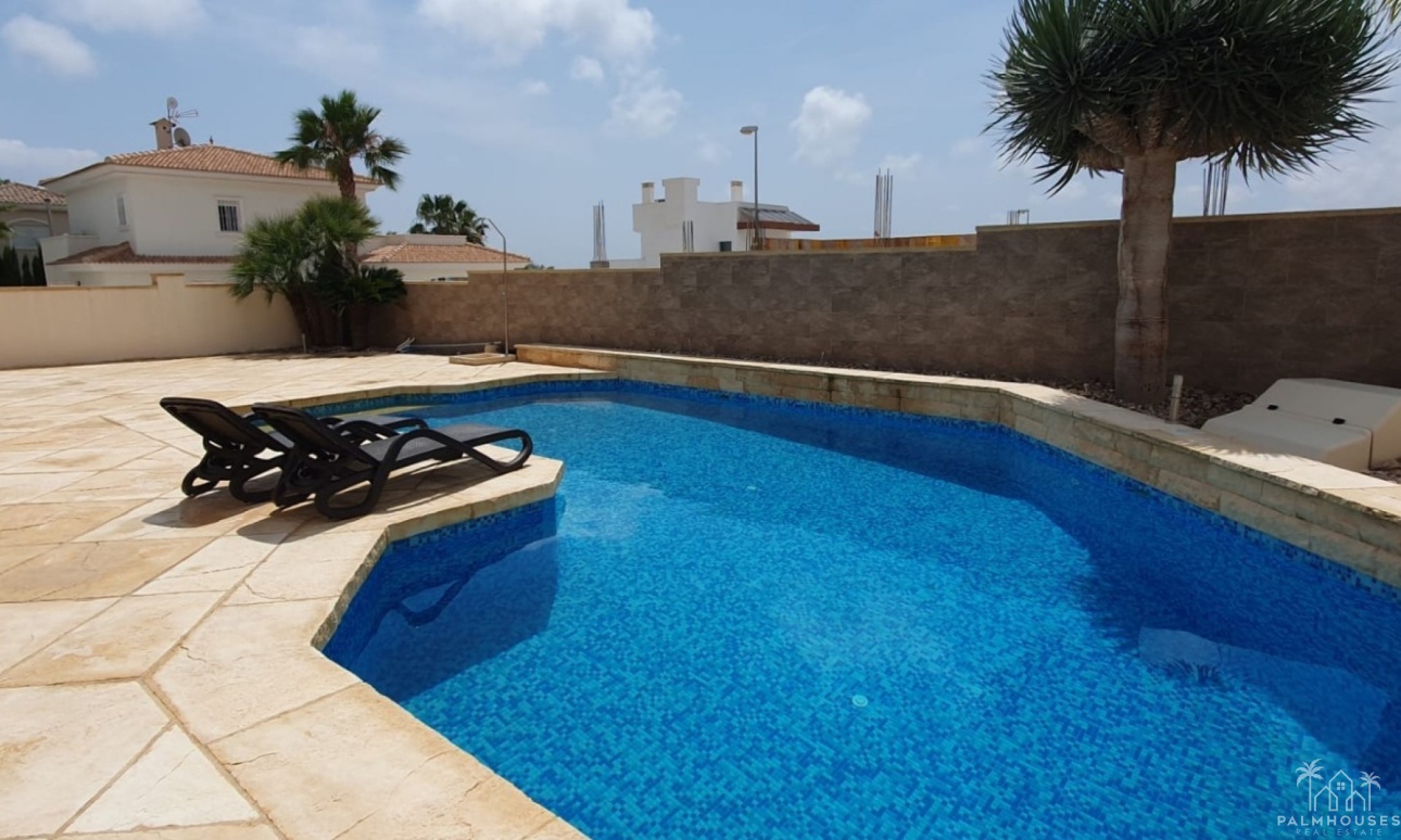 Resale - Villa - Ciudad Quesada