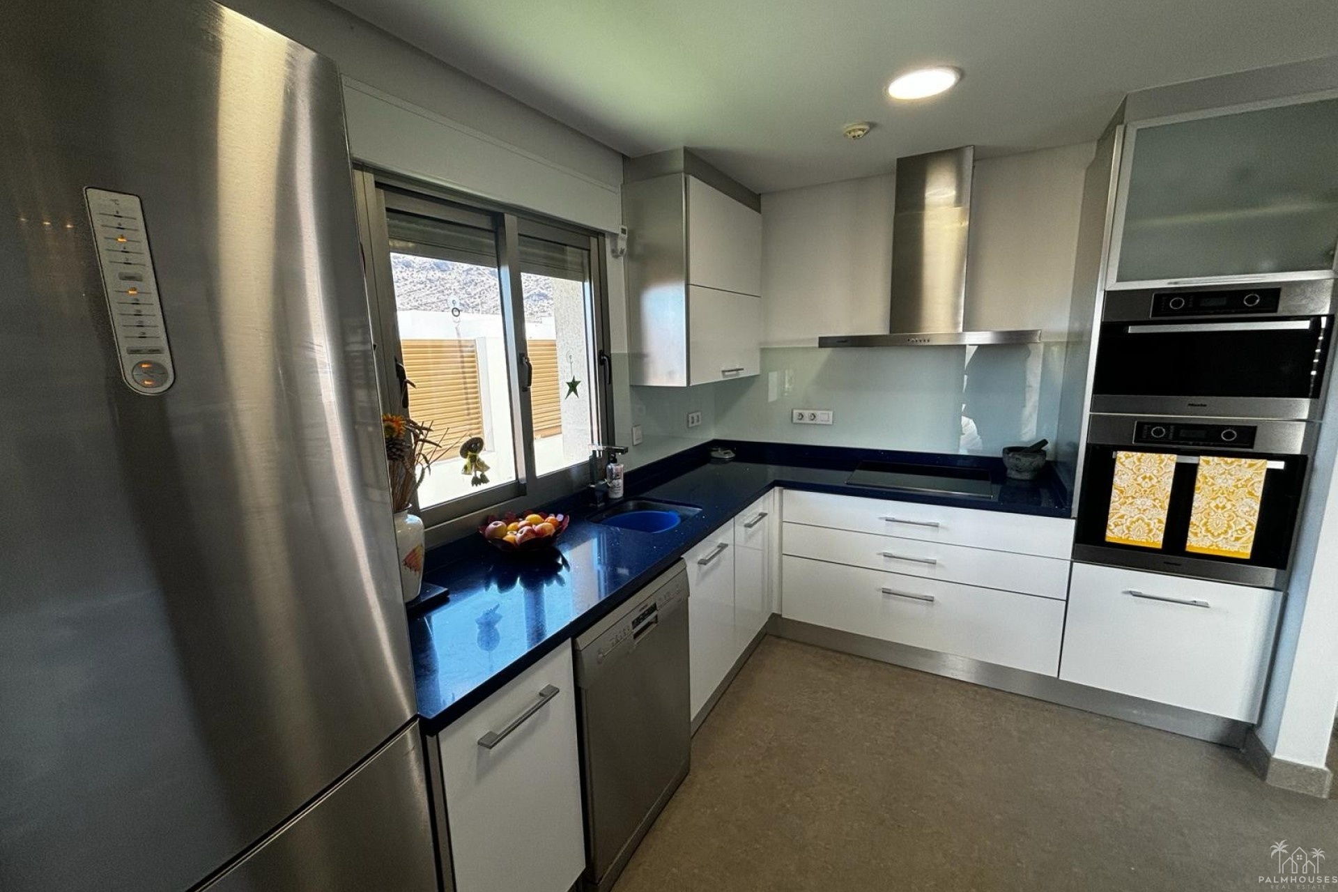 Resale - Villa - Cox