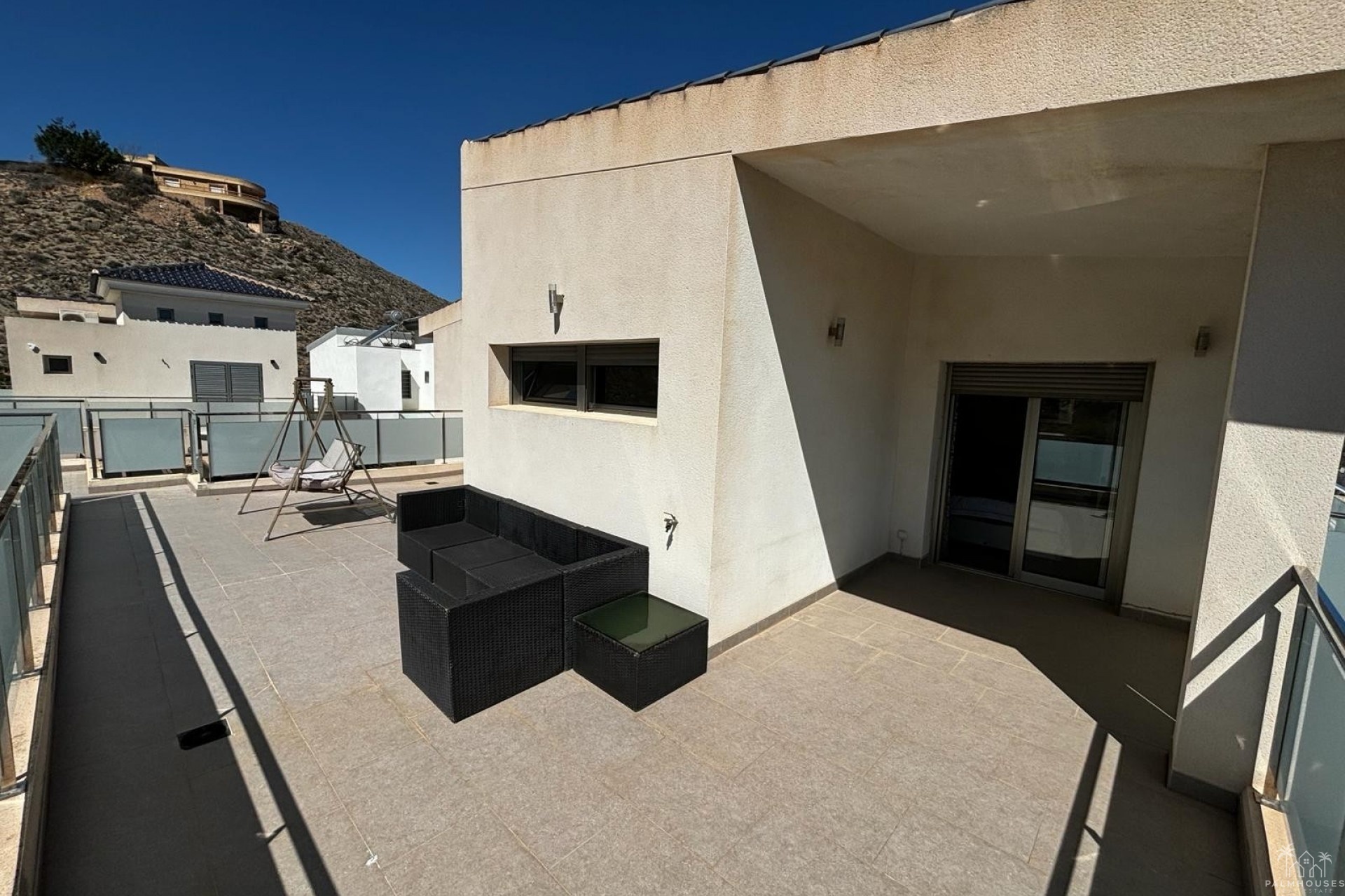 Resale - Villa - Cox
