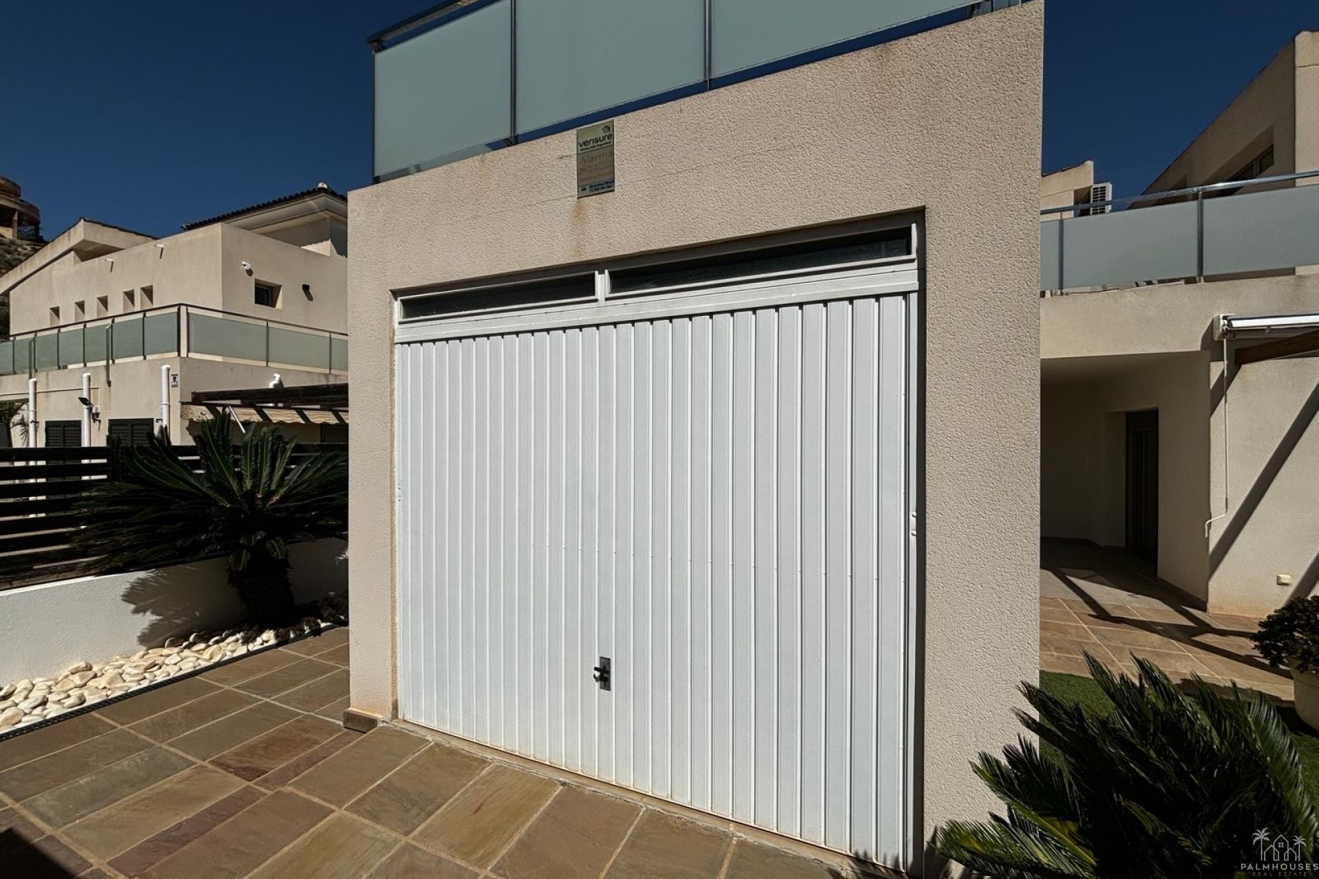 Resale - Villa - Cox