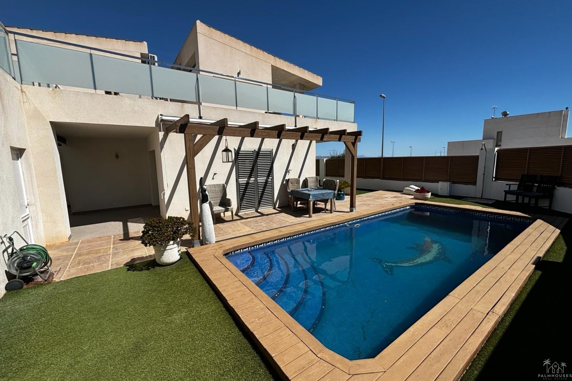 Resale - Villa - Cox