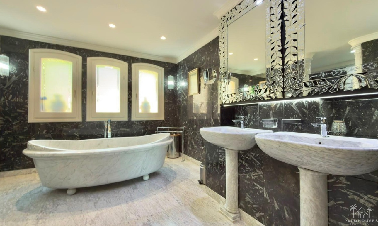 Resale - Villa - Denia - Denia Centro