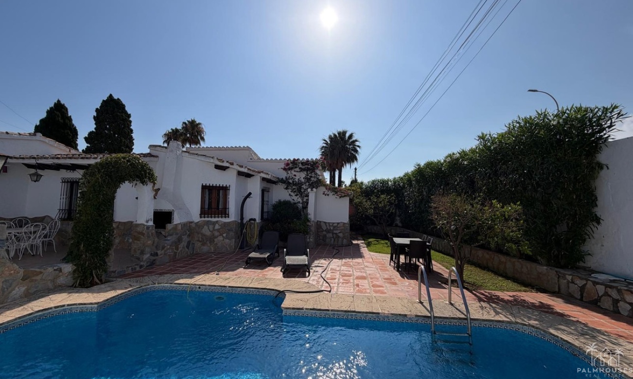 Resale - Villa - Denia - Denia Centro