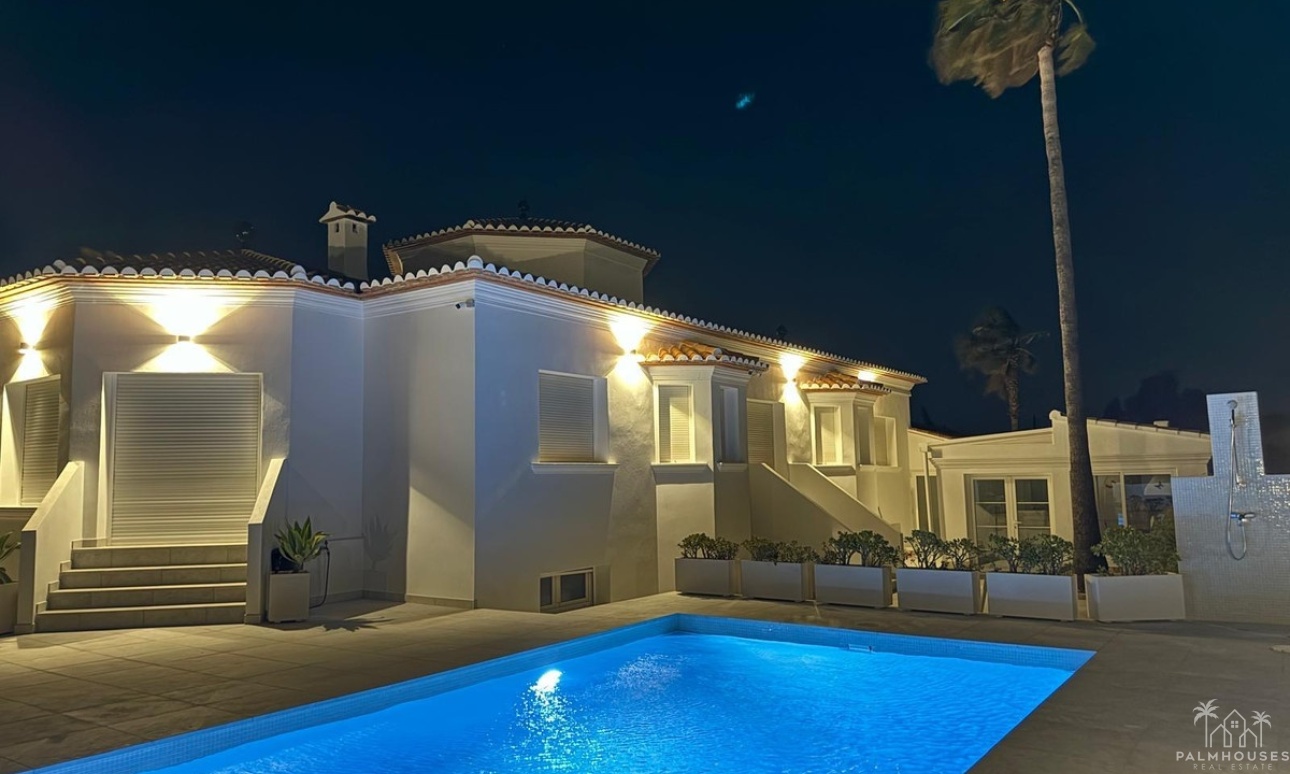 Resale - Villa - Denia - Denia Centro