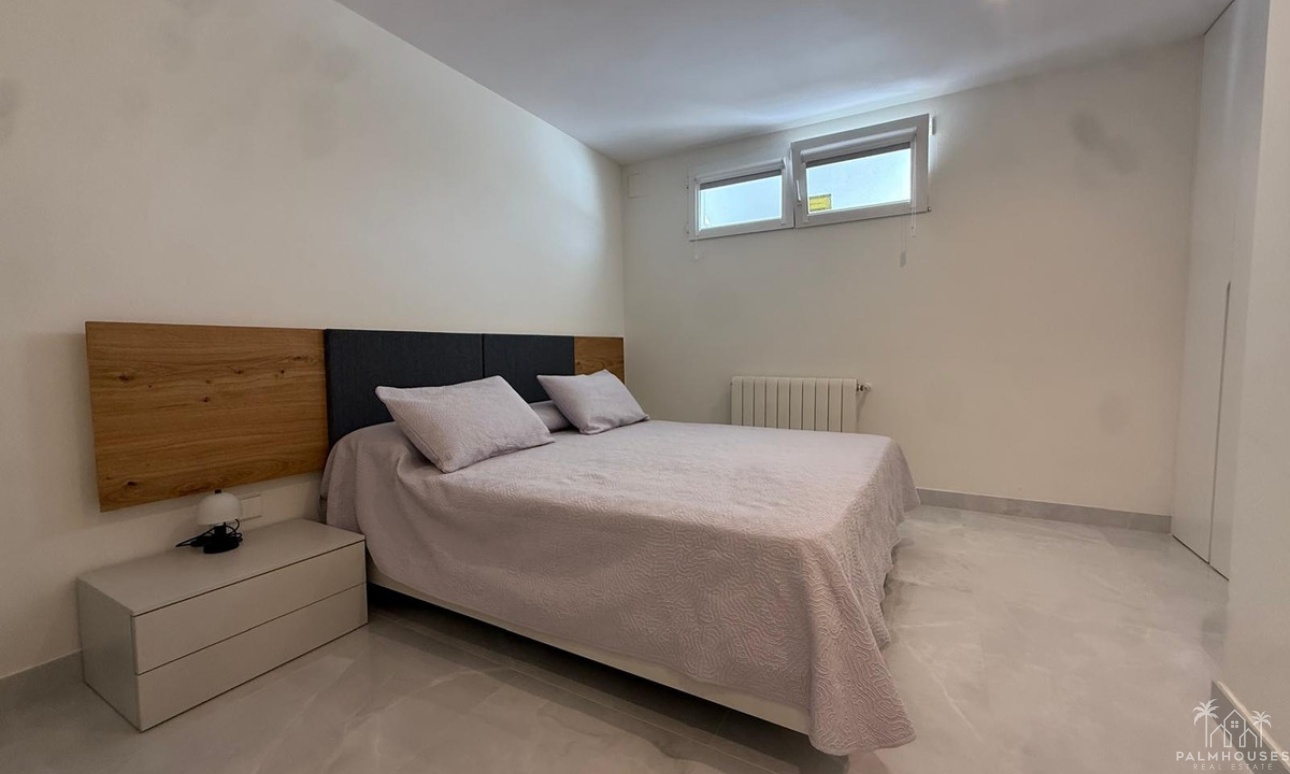 Resale - Villa - Denia - Denia Centro