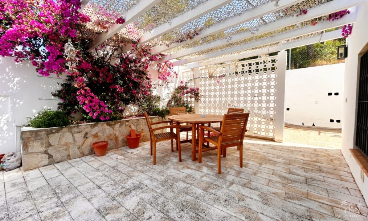 Resale - Villa - Denia - Denia Centro