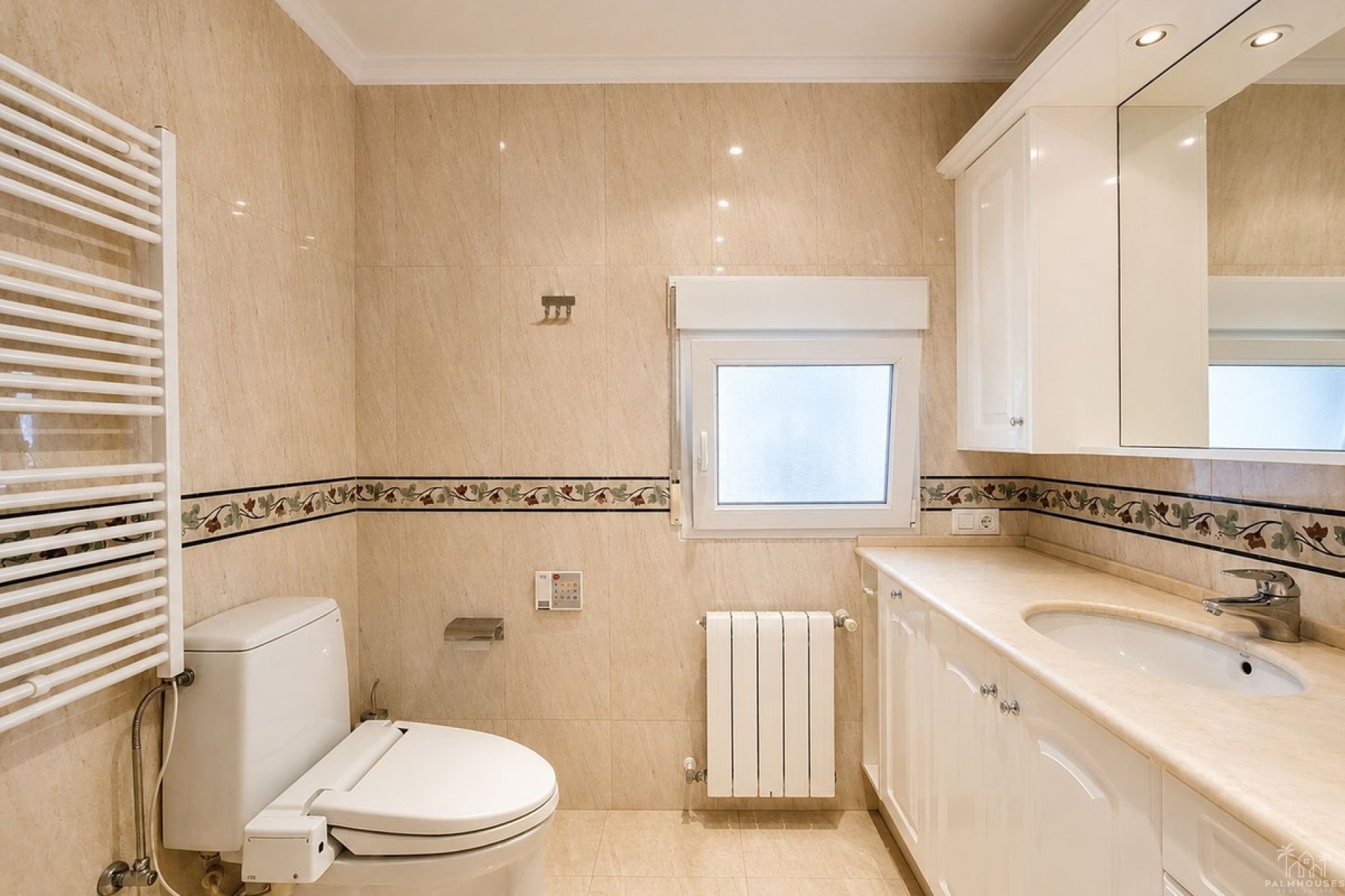 Resale - Villa - Denia - Denia Centro