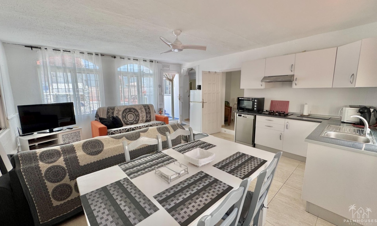 Resale - Villa - Dolores - Comunidad Valenciana