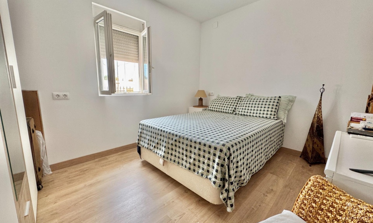 Resale - Villa - Dolores - Comunidad Valenciana