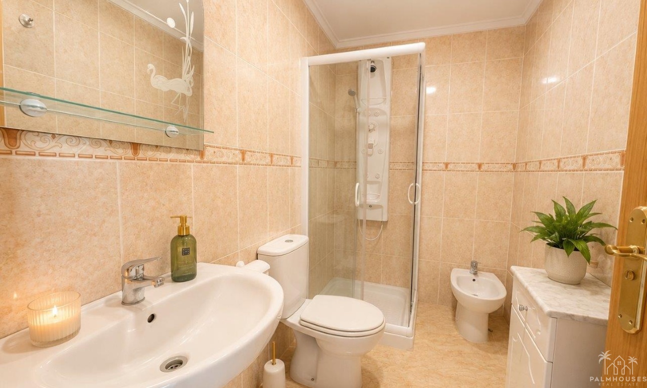 Resale - Villa - El Carmoli - Costa Calida