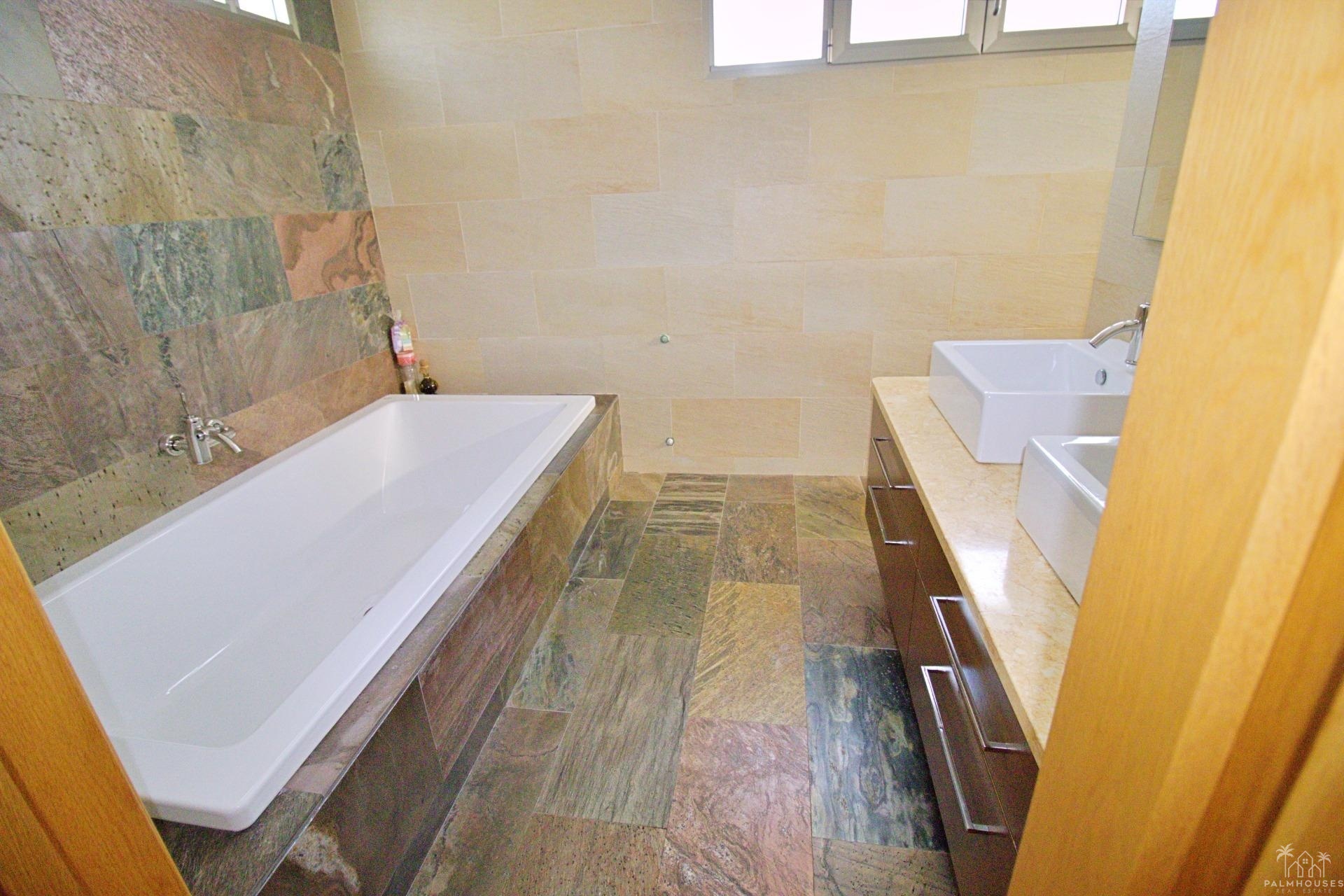 Resale - Villa - Elche Pedanías - PeÑa Las Aguilas